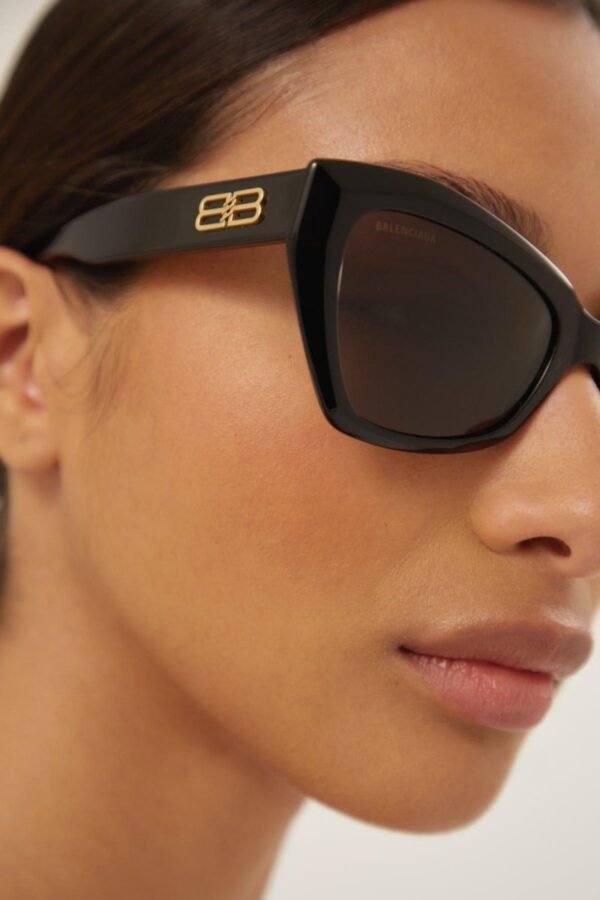 Balenciaga black oversize cat-eye sunglasses with BB logo - Lux Studios