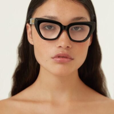 Balenciaga bold black frames - Lux Studios