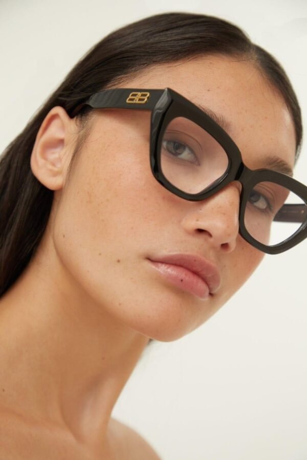 Balenciaga bold black frames - Lux Studios