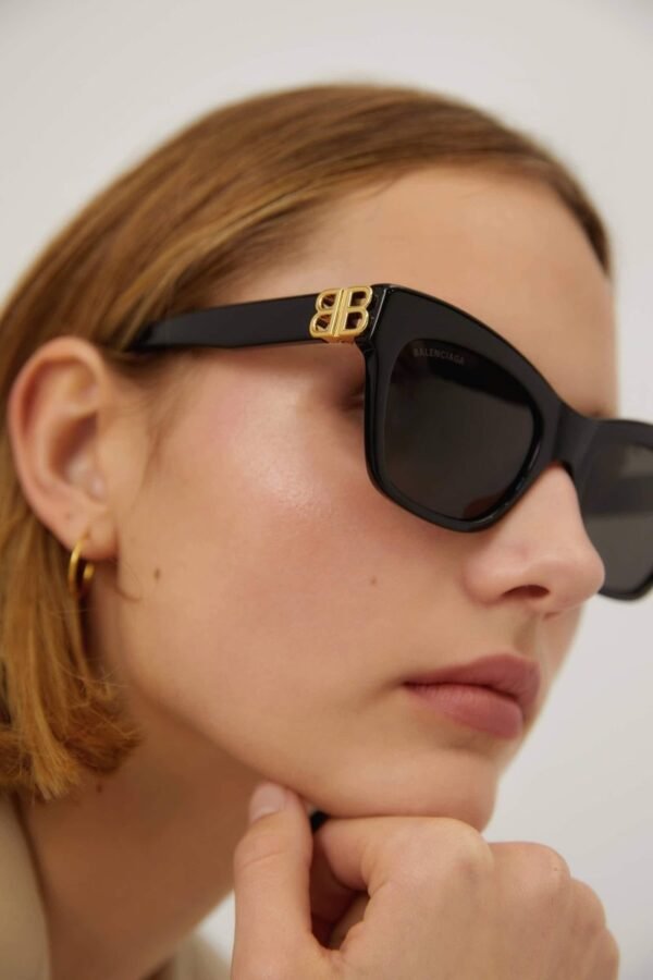 Balenciaga cat-eye femenine black sunglasses with BB folding - Lux Studios