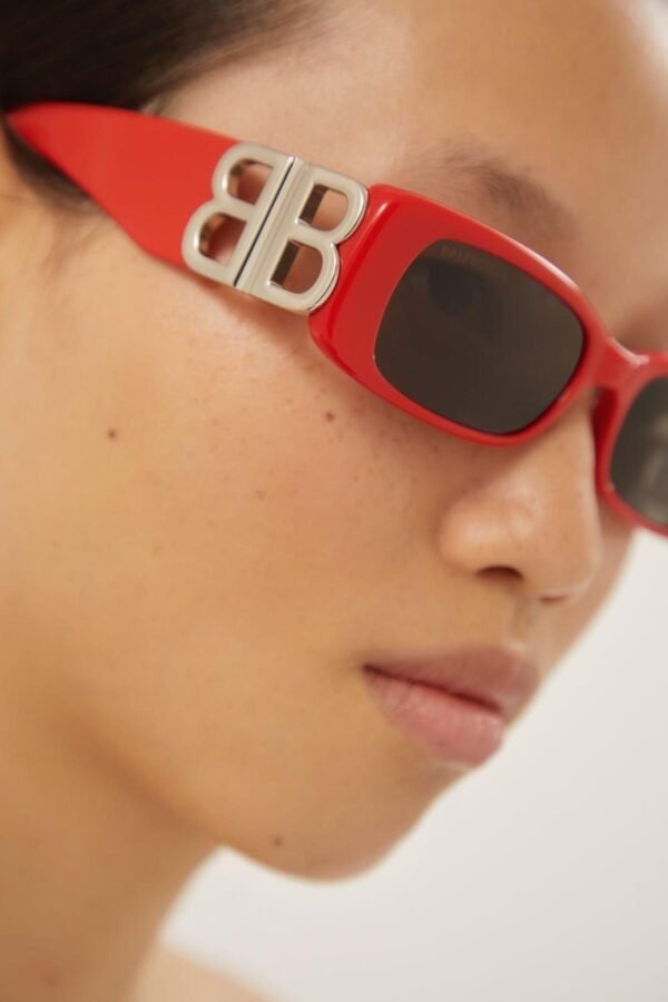 Balenciaga Dynasty red sunglasses featuring BB logo - Lux Studios