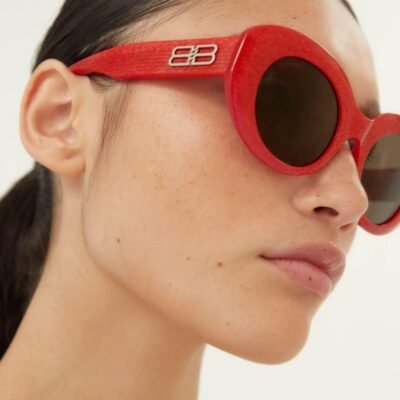 Balenciaga oval femenine sunglasses - Lux Studios